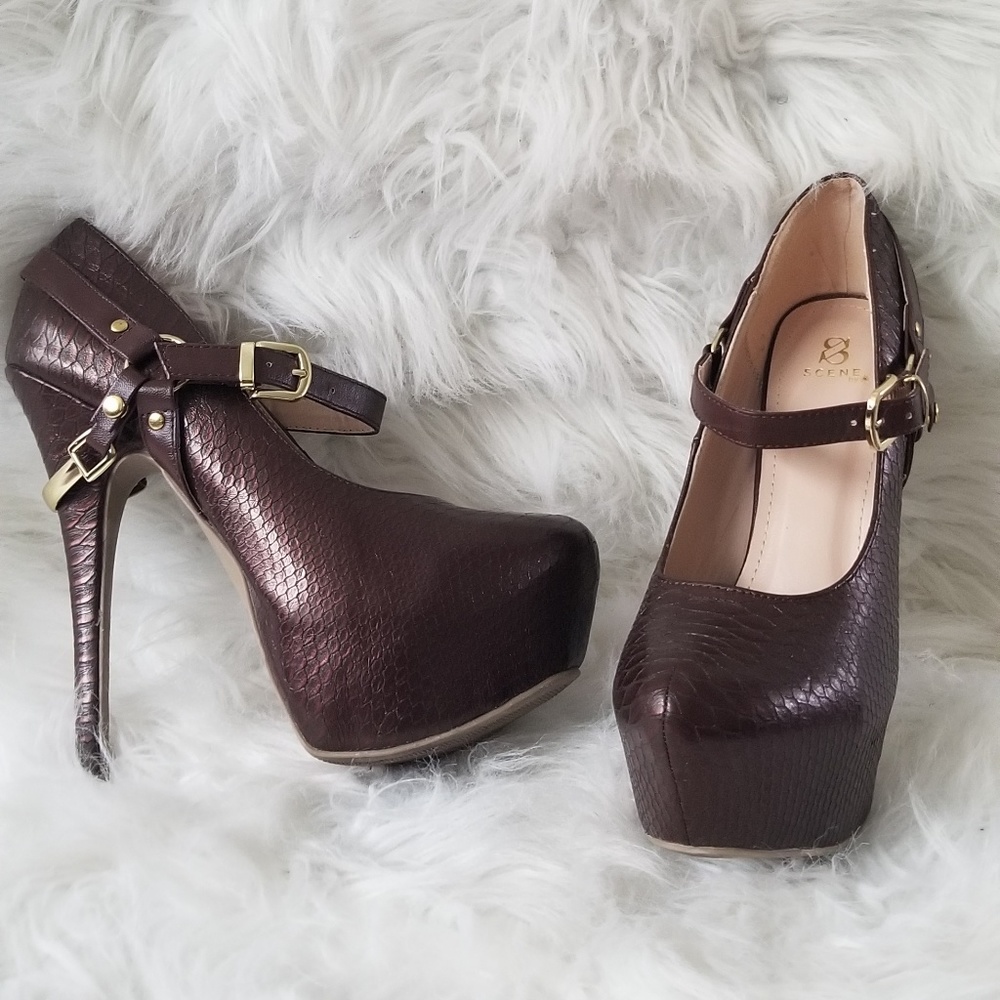 pumps - Picture 2 of 2